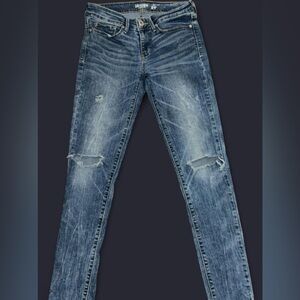 Levi Skinny Blue Jeans